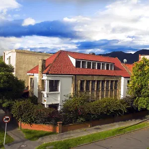 House For Groups - The Project Bogotá